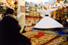 Derviche ex�cutant la danse du sama' de l'ordre confr�rique m�vlevi. Zaweyya du Shaykh Shrimou � Alep. Syrie.